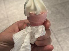 -麦当劳(中山公园龙之梦店)