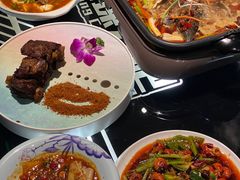 -星璨火吧KTV聚会餐厅(丰庆路店)