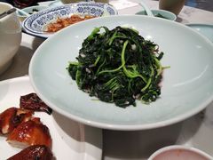 -泓历皇朝酒店(东亭店)