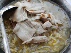 酸菜汆白肉-京滨饭店·餐厅(阜外大街店)