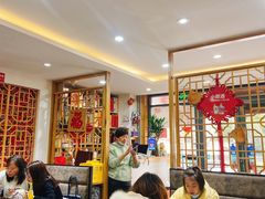 大堂-东北农家院·铁锅炖(莘庄店)
