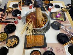 -屋头串串(龙潭寺店)