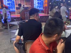 -刘姐啤酒鱼民族演艺餐厅(西街总店)