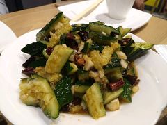 手拍黄瓜-俏湘厨•地道湘菜(建华南路店)