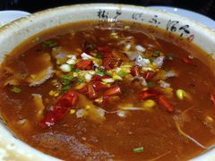 -牛头鱼庄·地道广西菜(西明店)