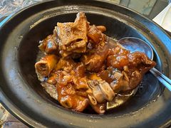 黄酒焖猪手-汇景希尔顿逸林酒店·悦轩中餐厅