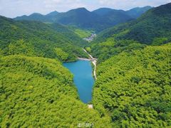 -会稽山峡洞漂流-上青古道