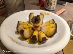 -锅飘飘·东北铁锅炖(雨花客厅店)