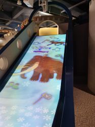 -幻贝家儿童乐园(武汉永旺梦乐城店)