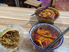 -老字号杨坡红油米线腊汁肉夹馍(东四道巷店)