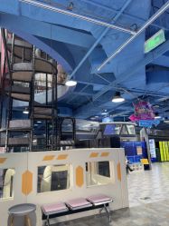 -欧酷世界动力星球(王府井奥莱UP TOWN店)