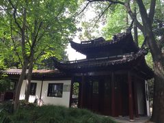 -汇龙潭