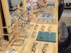 -肆兮眼镜·蔡司·徕卡战略合作店(大坪店)