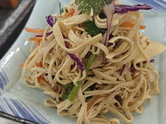 -萃华海鲜阁大排档(五四广场店)