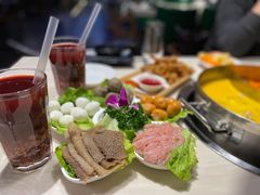 -围炉·川味鲜货火锅(万达珍珠坊店)