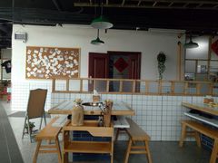 -瓜西西重庆火锅(花溪店)