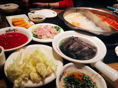 -纸盐河码头火锅(十八梯店)
