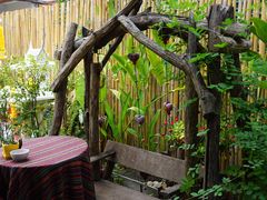 -Tikky Cafe