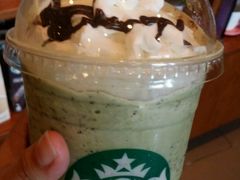 -星巴克臻选(郑州中原万达店)