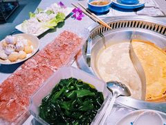 -生活如沸·顺德水牛奶火锅(人民广场店)