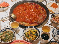 -旧街市鲜货老火锅(大光路店)