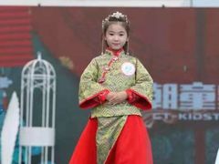 -潮童星少儿模特形体培训(郑州总校)