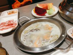 -黑金·寻焰自助百汇·烤肉·火锅(中街店)