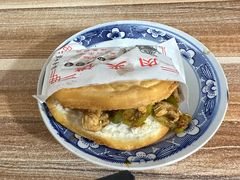 孜然夹馍-老字号杨坡红油米线腊汁肉夹馍(东四道巷店)