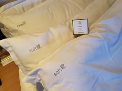 -上海虹桥西郊假日酒店