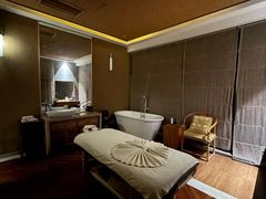 -良子健身·竹Spa(五四广场店)