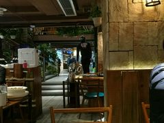 大堂-马路边上·小海鲜烧烤(八一路店)