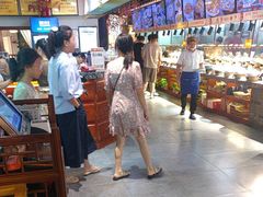 -偶屋里钵少爷(时代广场店)