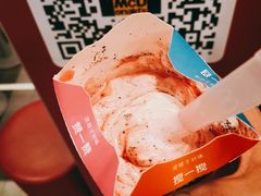 奥利奥草莓口味麦旋风-麦当劳(龙湖时代天街店)