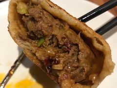 -清真吴记门钉肉饼·喜多利
