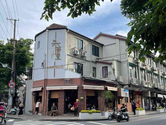 打分 永康路咖啡一条街,可以从街头一直喝到街尾,每一家店都有他自己