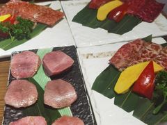 -炼火烤肉店