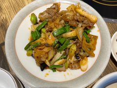 -冯烫烫跷脚牛肉·川菜小馆(武胜西街店)
