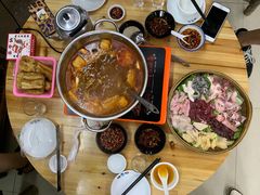 两江酸辣锅底-喜半仙·牛八宝·两江米粉酒(普陀路店)