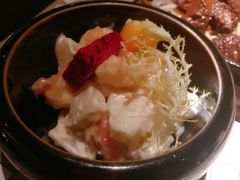 凤梨虾球-穹六人间 people 6(岳阳路店)