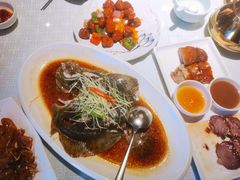 清蒸多宝鱼-上下九广州菜馆(锦业路店)