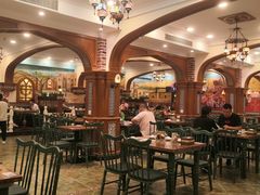 -清真·玛丽亚新疆菜主题餐厅(浙江中路店)