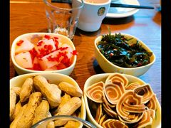 -湘力力小院·鱼汤泡饭(枫林路店)
