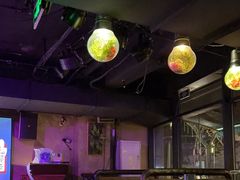 -麦凯伦烧烤·精酿超级工厂店(金桥总店)