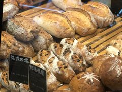 -Dough&Joe团憩(瑞虹天地月亮湾店)