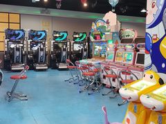 -嘻哈欢乐场(华宇广场店)