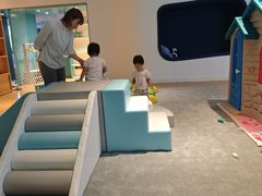 -蔚来中心(北京中关村店)