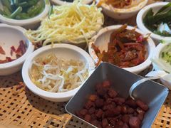 -包整·丝娃娃(一览甲秀楼风景店)