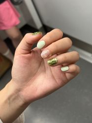 -M Nails & Beauty美甲美睫美体