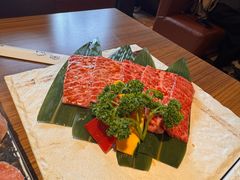 -炼火烤肉店