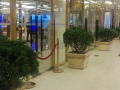 门口-北京王府井天伦王朝酒店